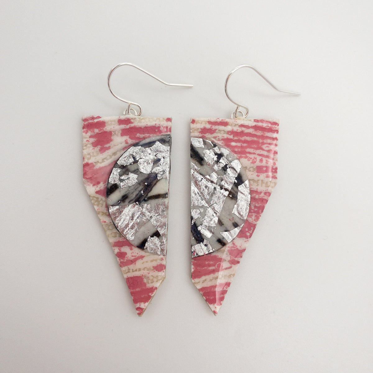 Coquette textile earrings in pink/grey/silver