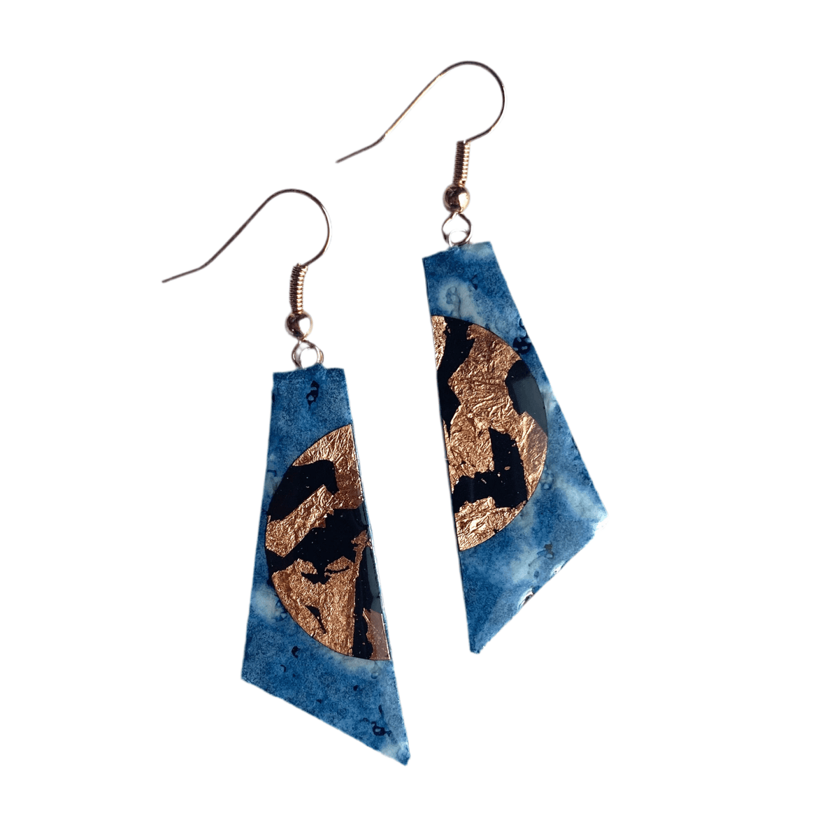 Cora batik textile earrings in blue/black/rose gold - Rothlú