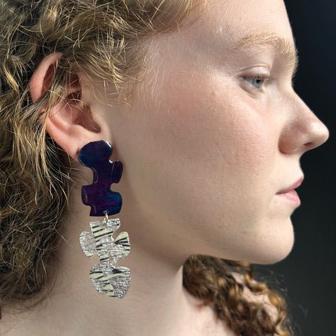 Puzzle post drop earrings in grey/silver sgraffito and midnight silk - Rothlú