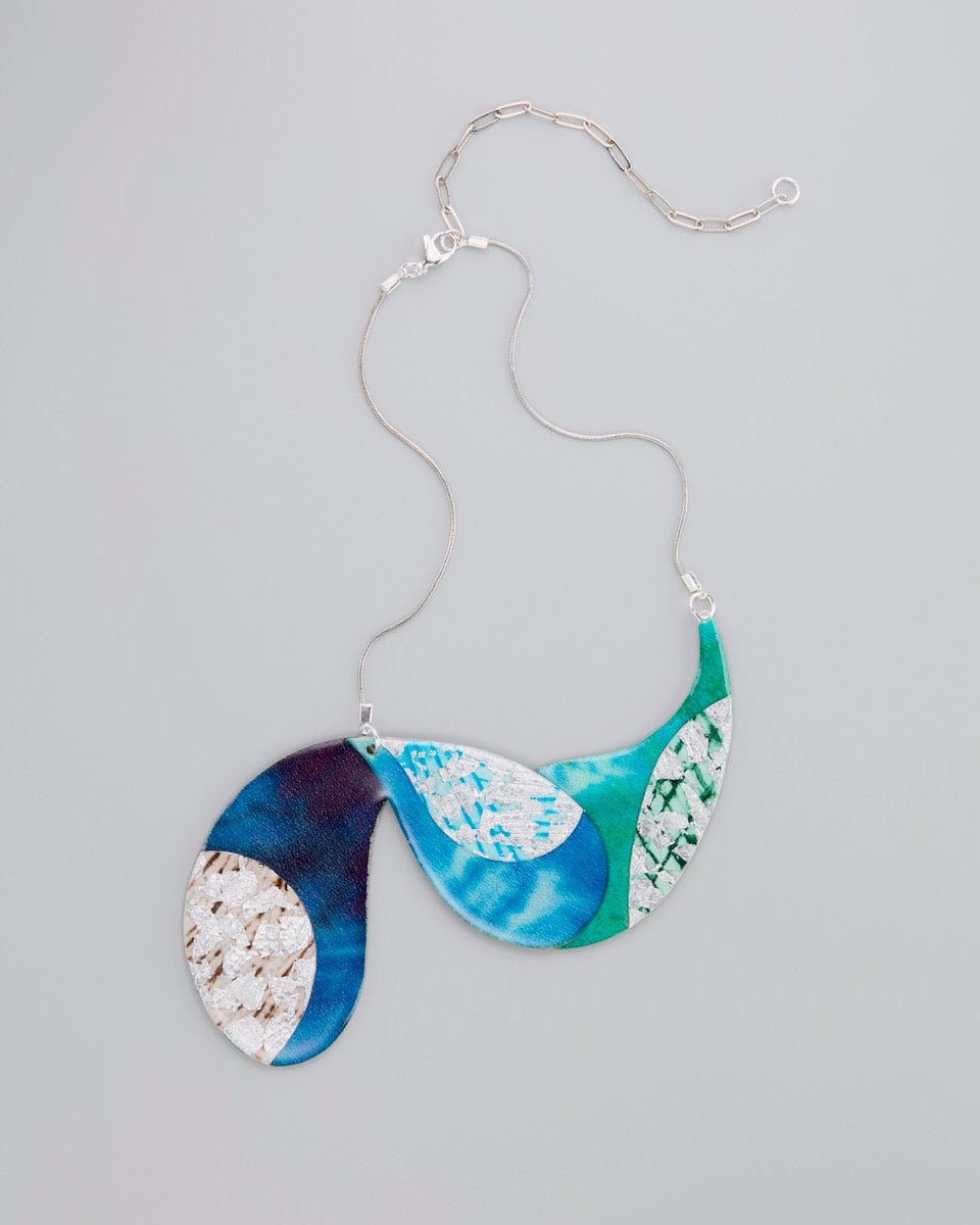 Uisce Úr sgraffito & shibori silk torc necklace in blues/greens/mist/silver - Rothlú