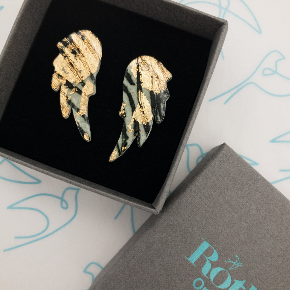 Wings of Desire sgraffito earrings in gold/forest green - Rothlú